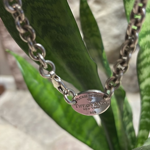 Authentic Tiffany Necklace - Picture 3 of 7